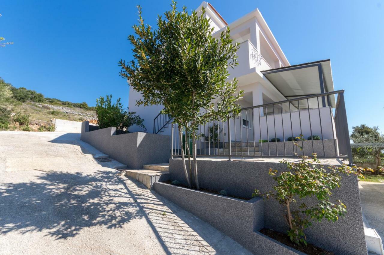 Villa Ivan Trogir Exterior photo